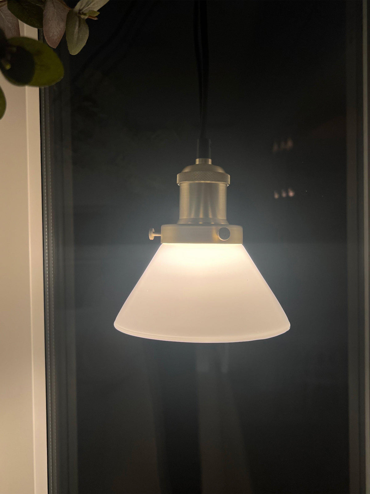 Anibe Lifestyle - August Fönsterlampa Opal IP20 15cm
