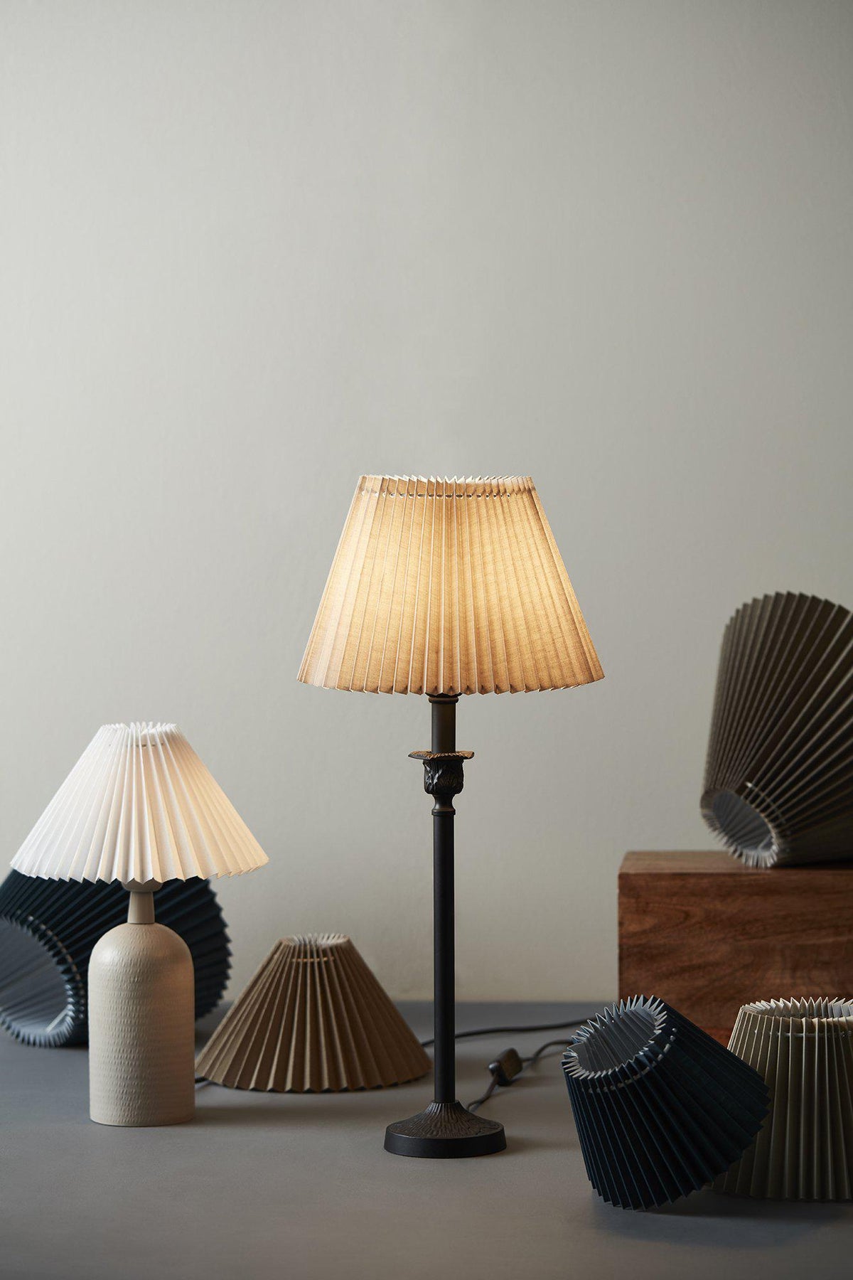 Anibe Lifestyle - Astrid - Veckad Lampskärm Linnebeige 40cm