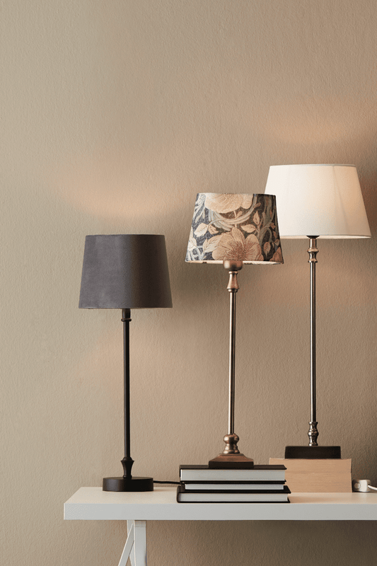 Anibe Lifestyle - Liam Bordslampa Sofia grå sammet 59cm