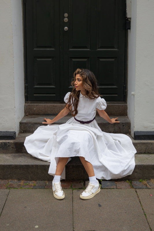 Anibe Lifestyle - Golden Sneakers i vitt läder
