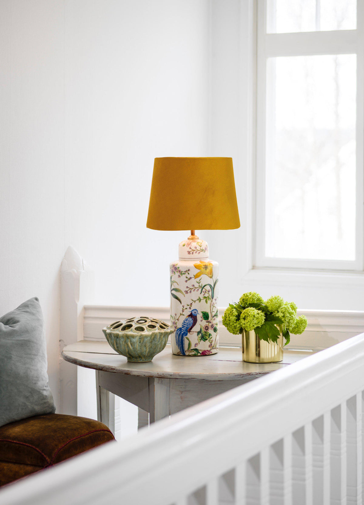 Anibe Lifestyle - Li Na Lampfot Vit Mönstrad 46cm