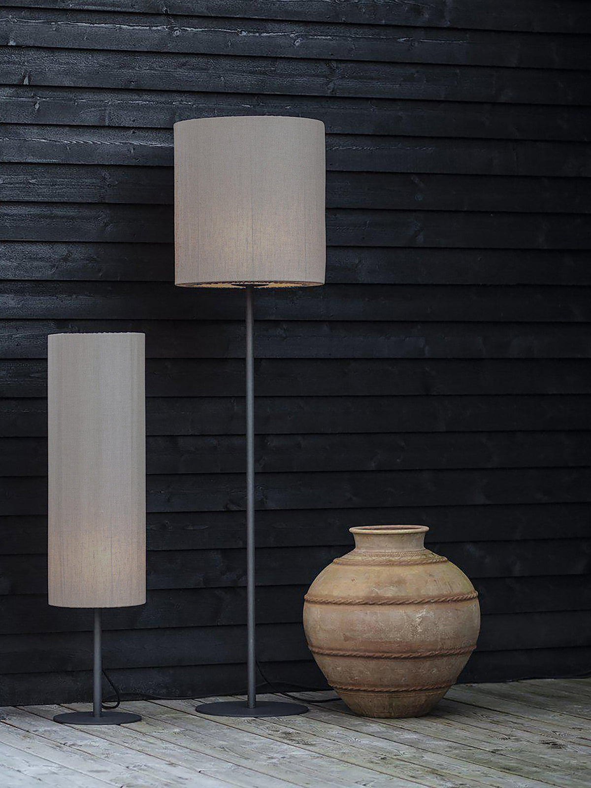 Anibe Lifestyle - Agnar - Utomhuslampa Golvfot Grå 133cm 18W