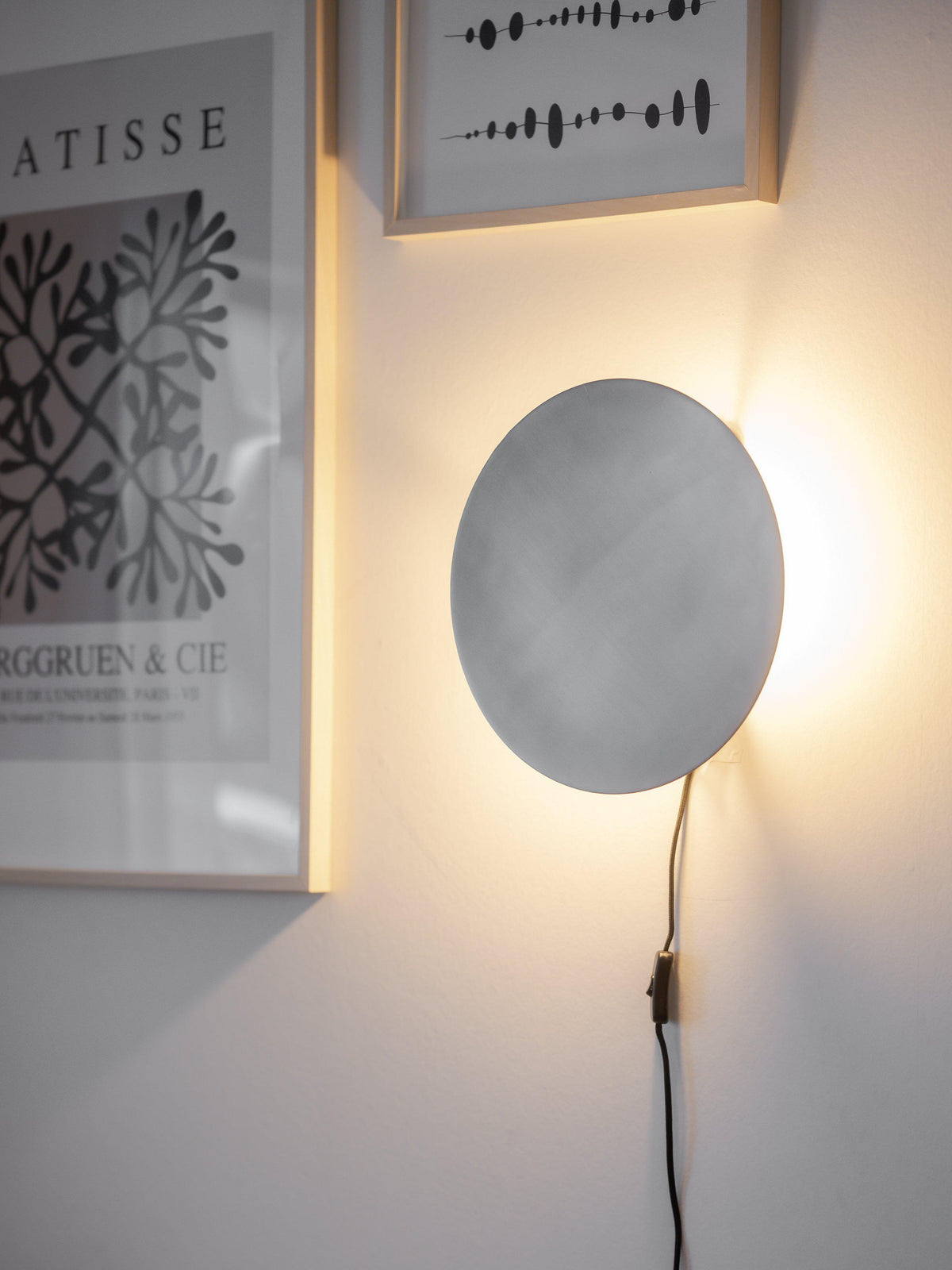 Anibe Lifestyle - Fullmoon Vägglampa Pale Silver IP20 25cm