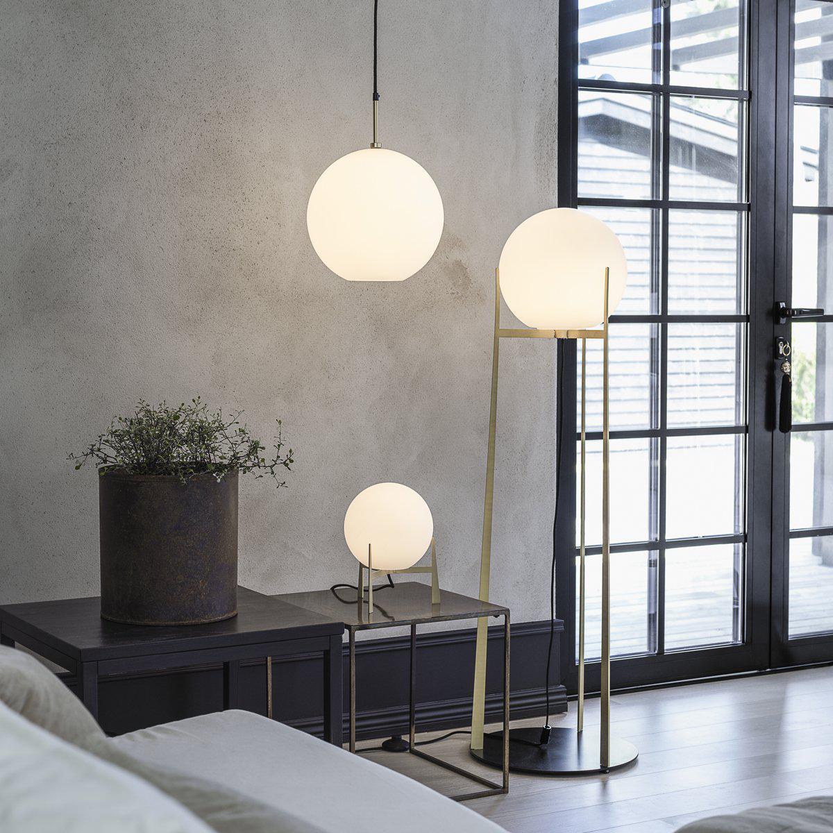 Anibe Lifestyle - Milla Bordslampa Guld Opal 28cm