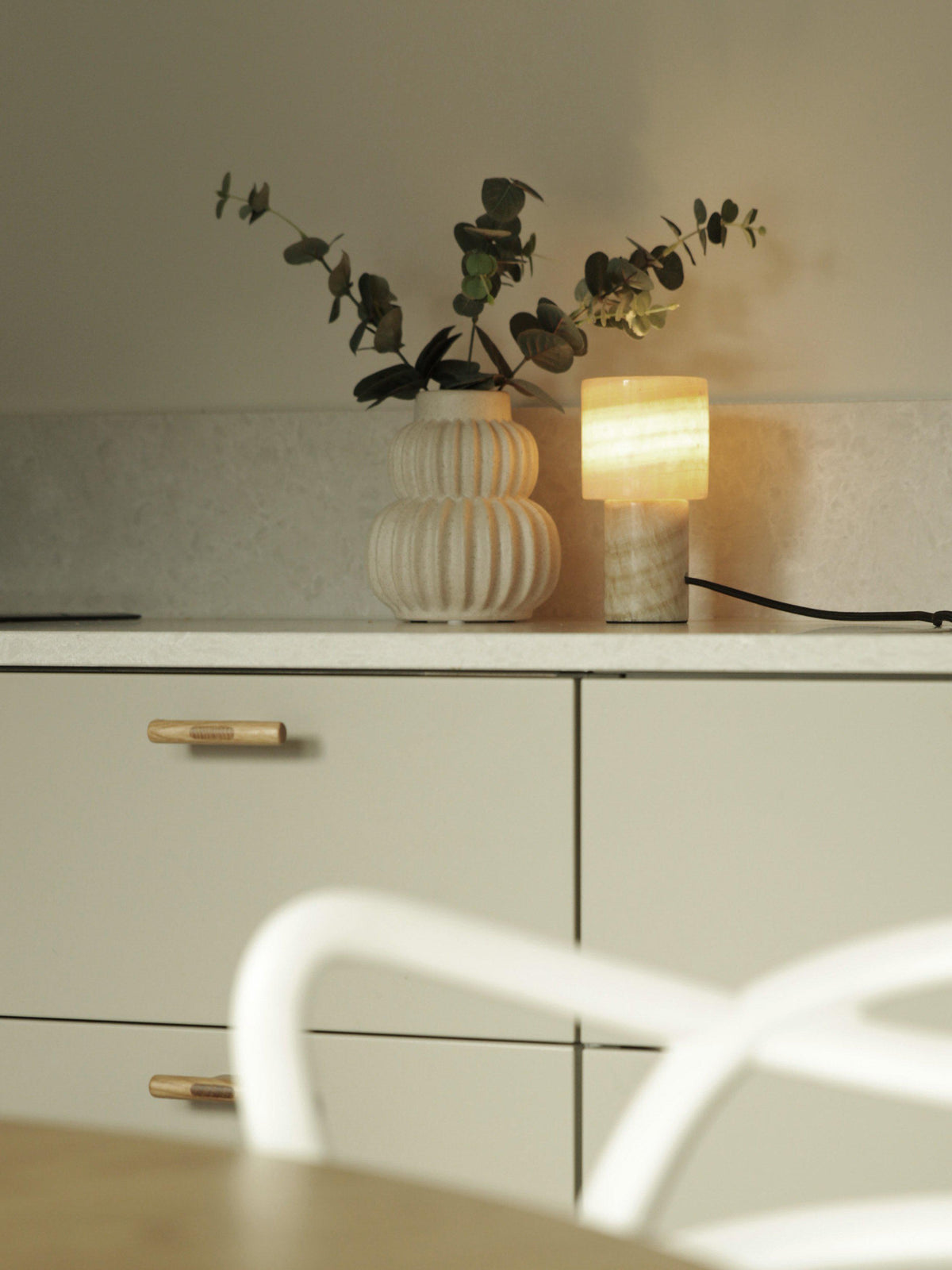 Anibe Lifestyle - Lucie Bordslampa Marmor G9 Dimbar 16cm