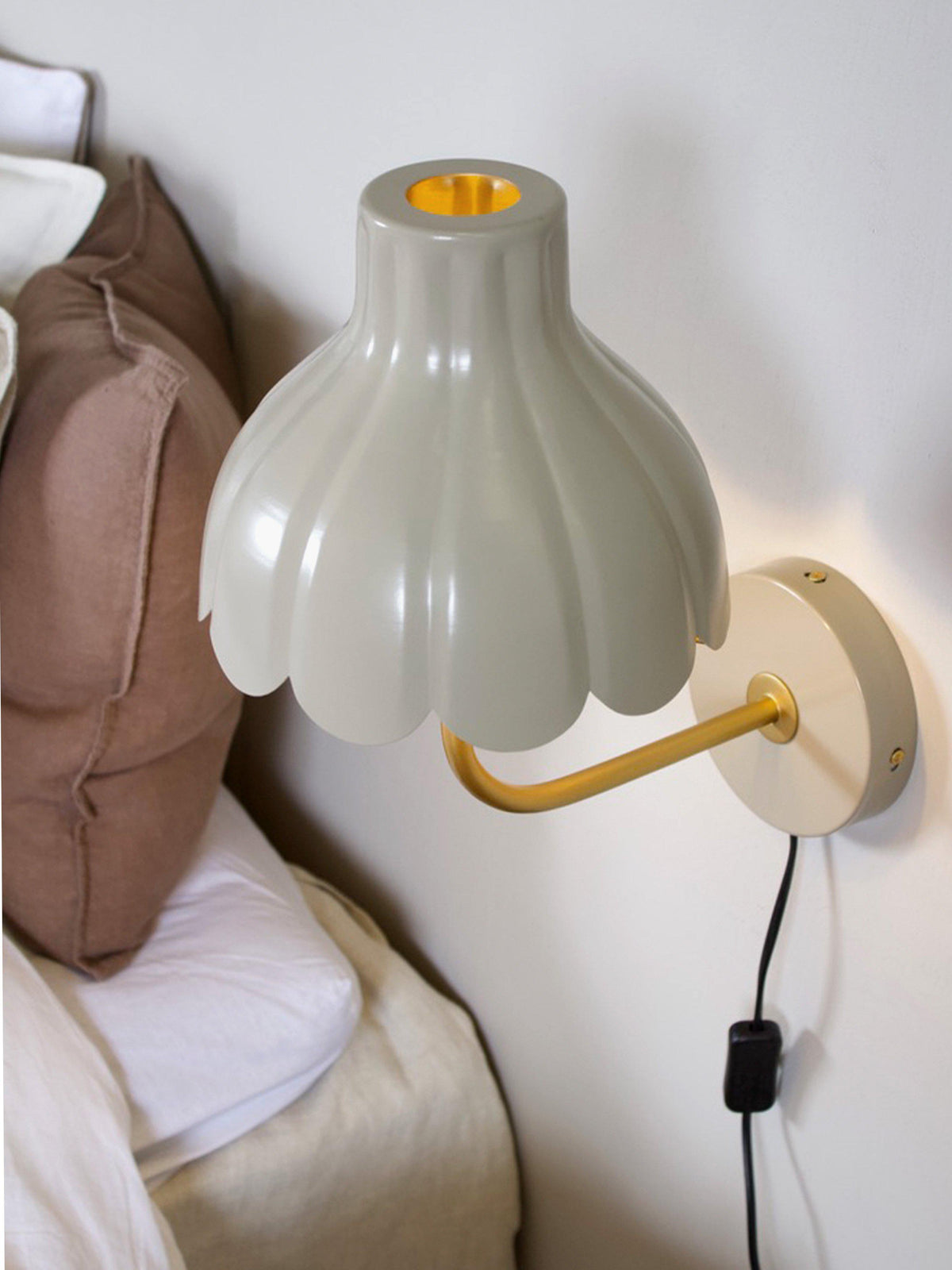 Anibe Lifestyle - Wells Vägglampa Beige/Guld IP20 21cm