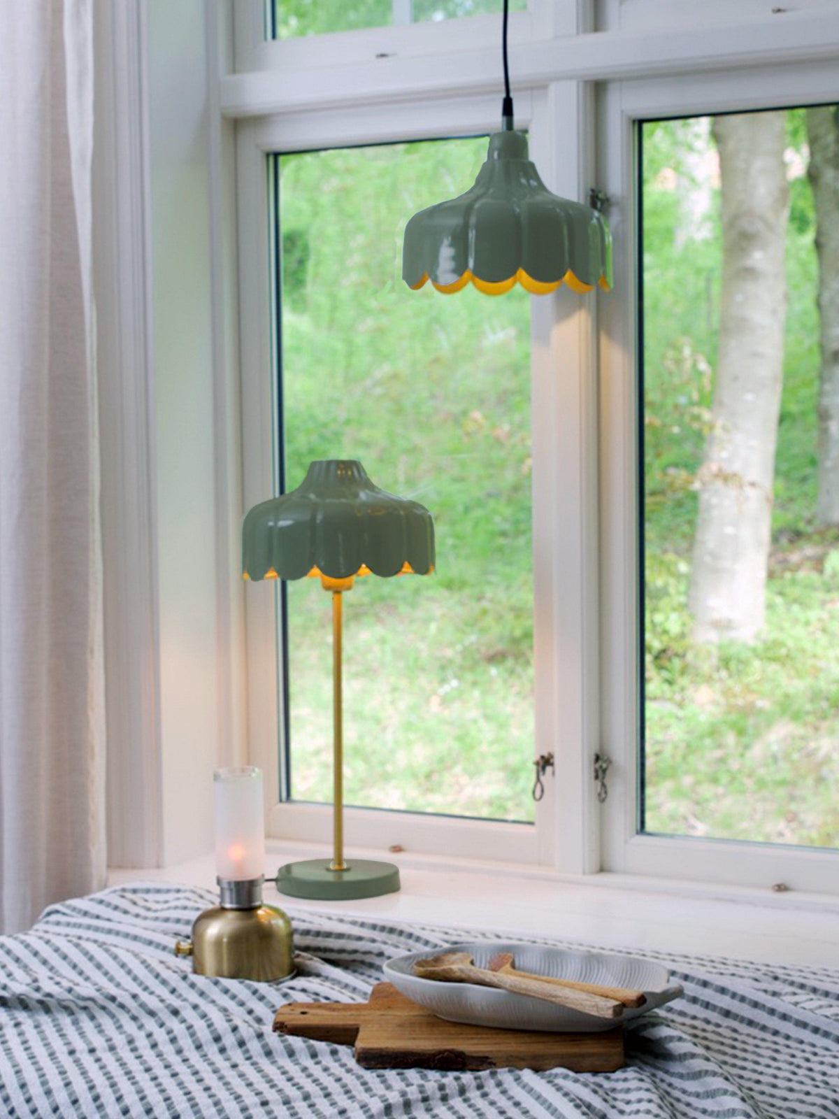 Anibe Lifestyle - Wells Bordslampa Mossa/Guld IP20 50cm