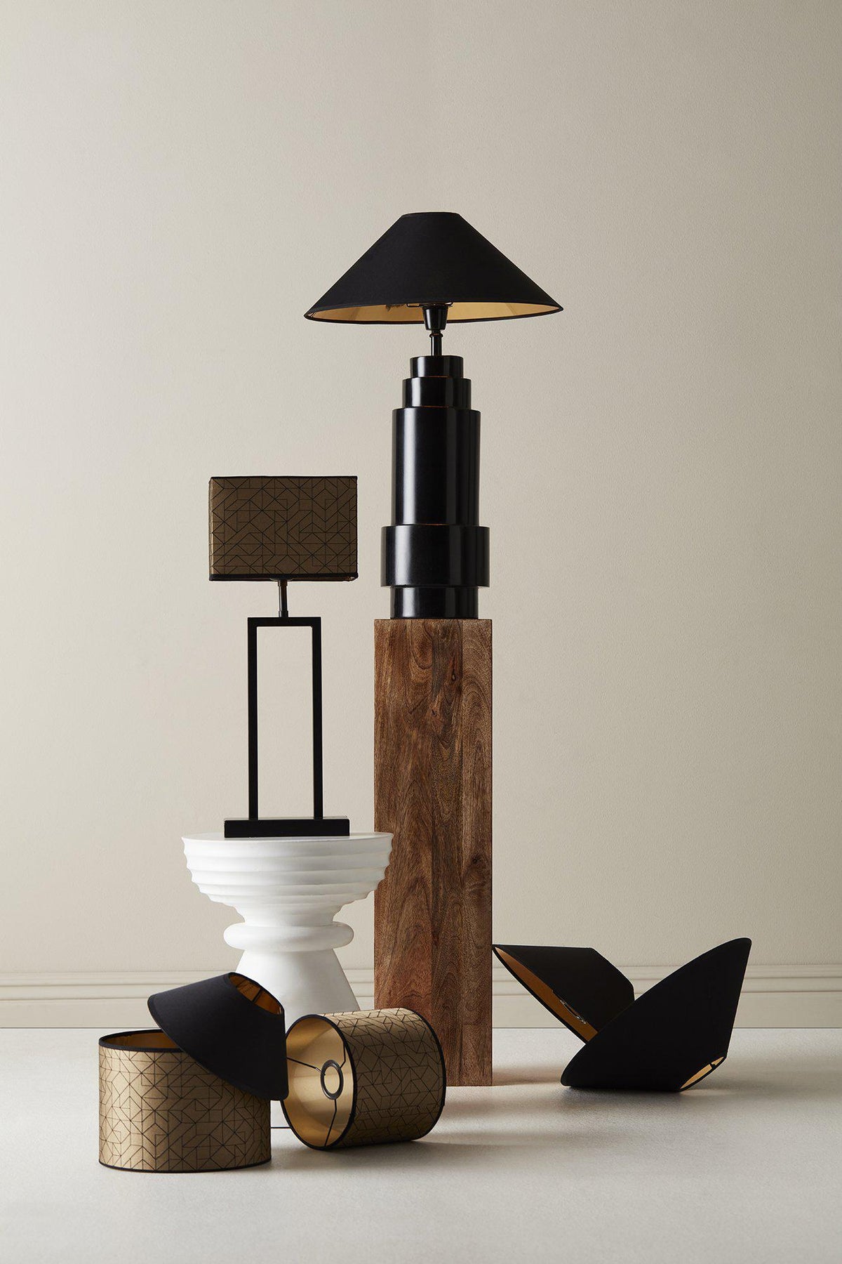 Anibe Lifestyle - Rod Bordslampa svart IP20 47cm
