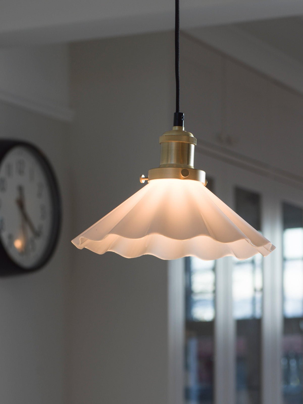 Anibe Lifestyle - August Fönsterlampa Opal Veckad IP20 25cm