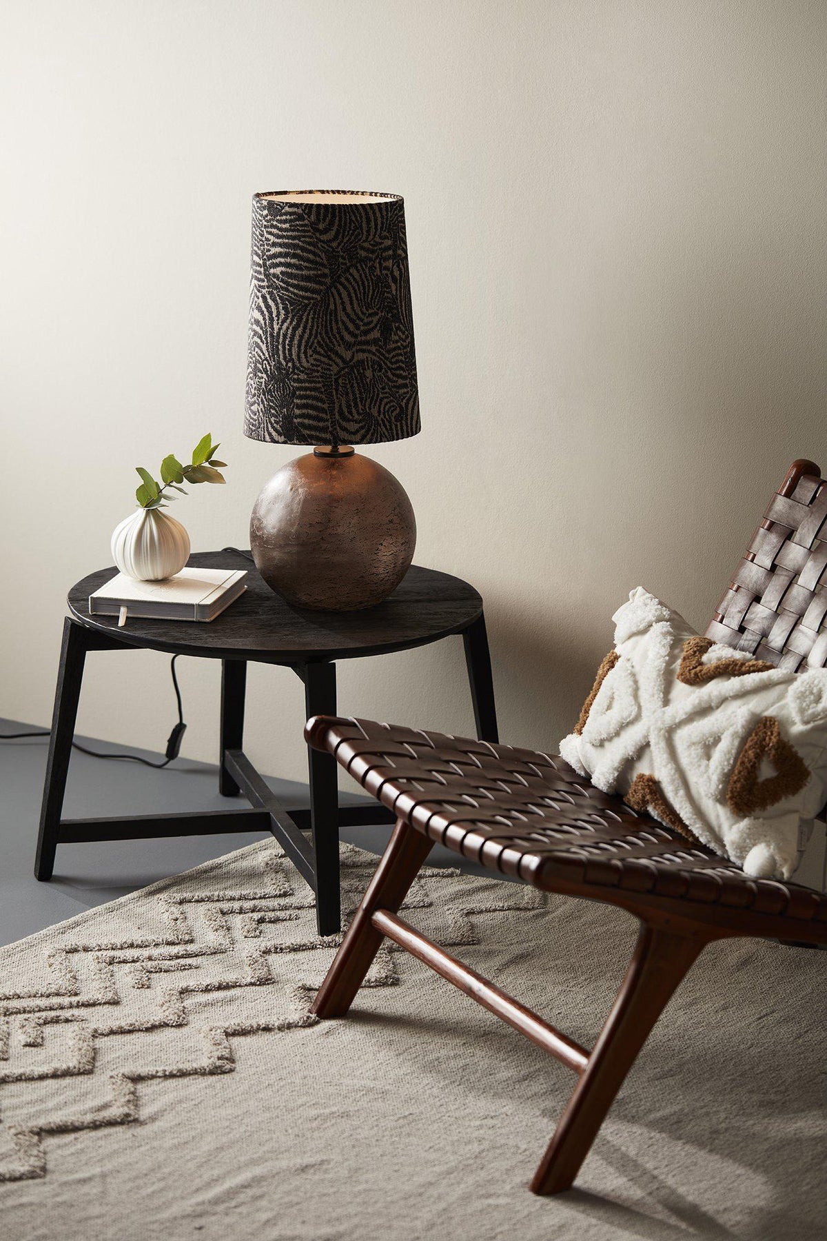 Anibe Lifestyle - Jonna Lampfot Brun Vintage IP20 32cm