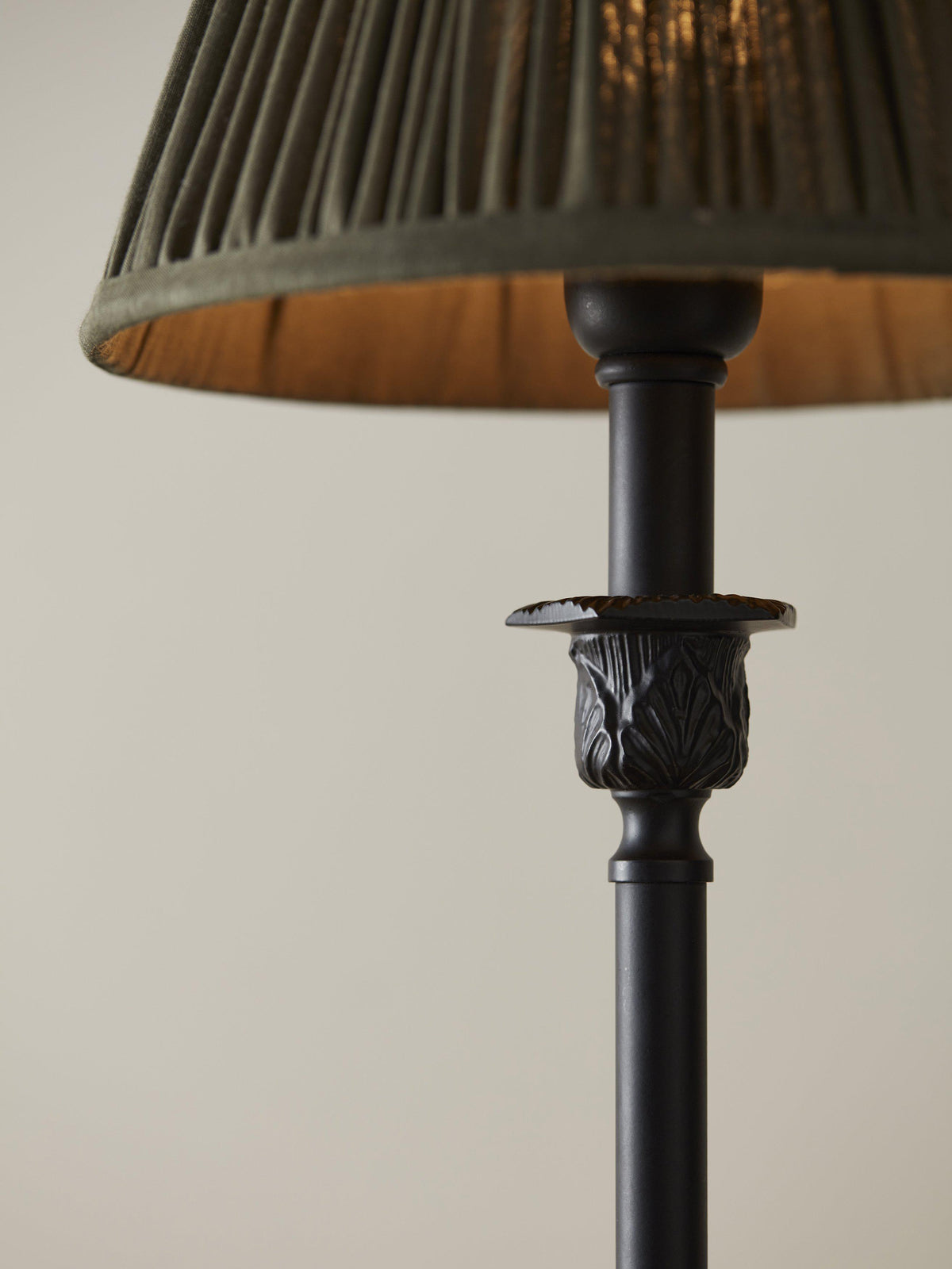 Anibe Lifestyle - Florita Lampfot Svart IP20 41cm