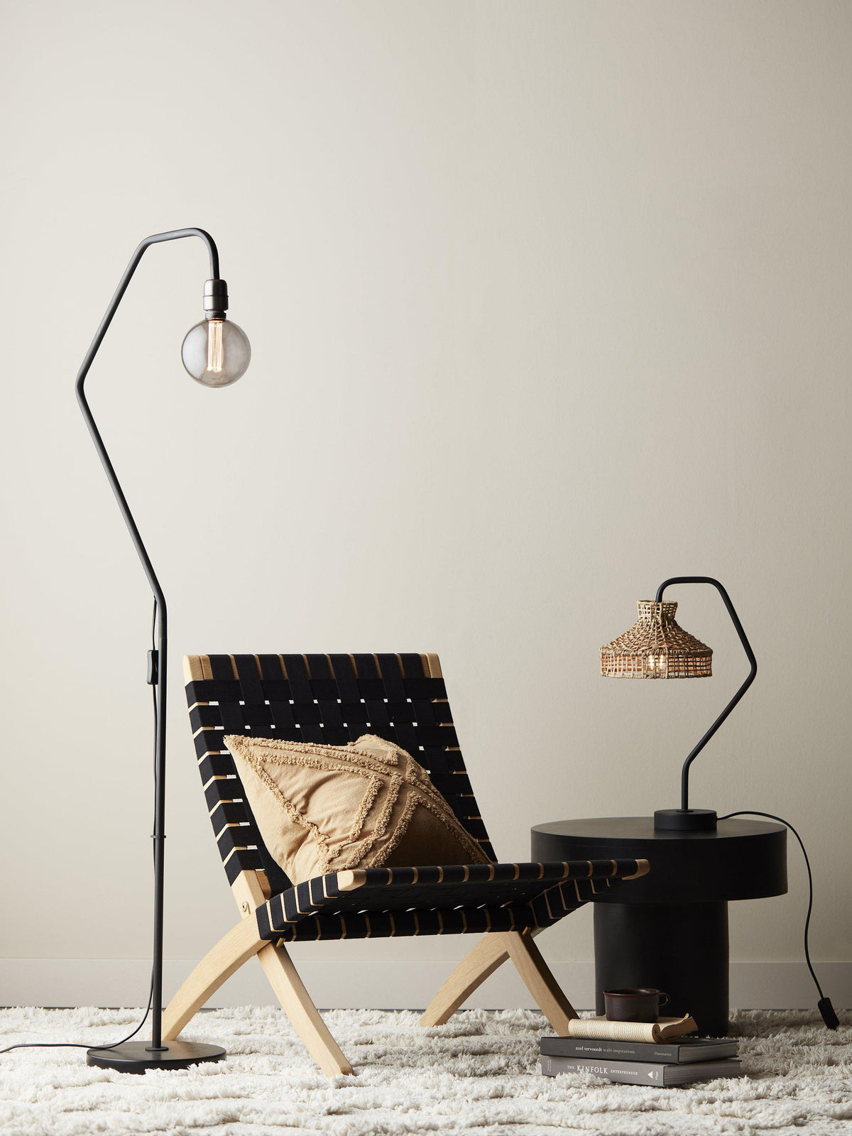 Anibe Lifestyle - Loft Bordslampa Svart IP20 49cm