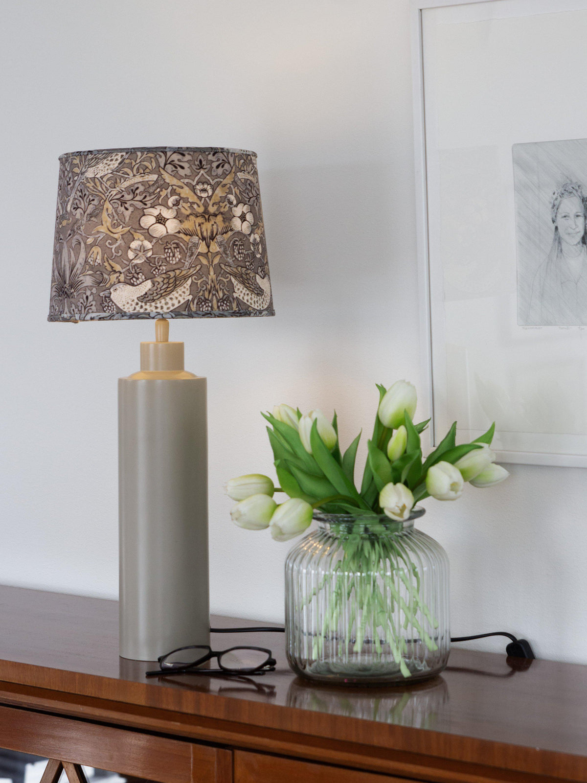 Anibe Lifestyle - Solo Bordslampa Matt Beige IP20 57cm