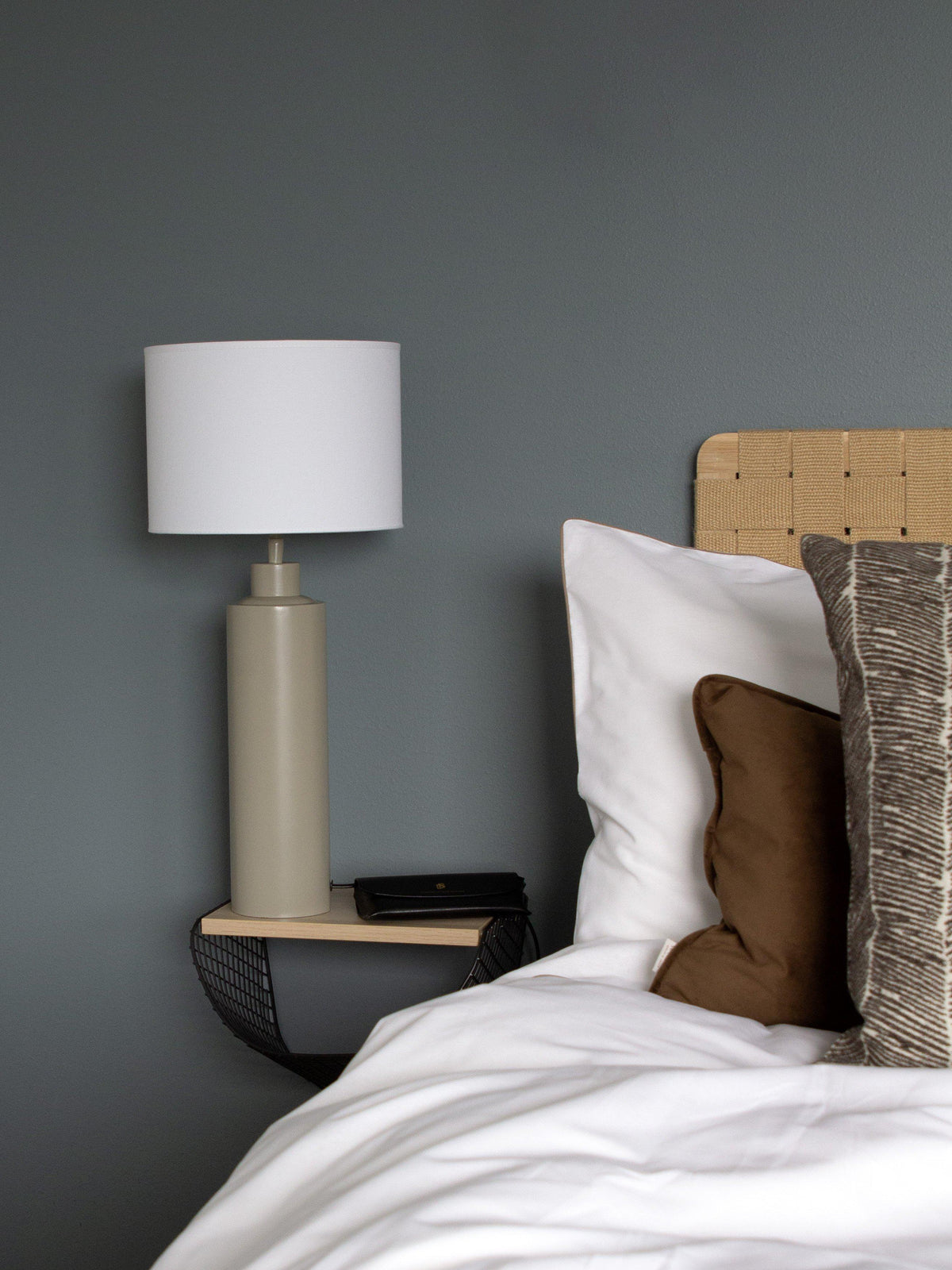 Anibe Lifestyle - Solo Lampfot Matt Beige IP20 44cm