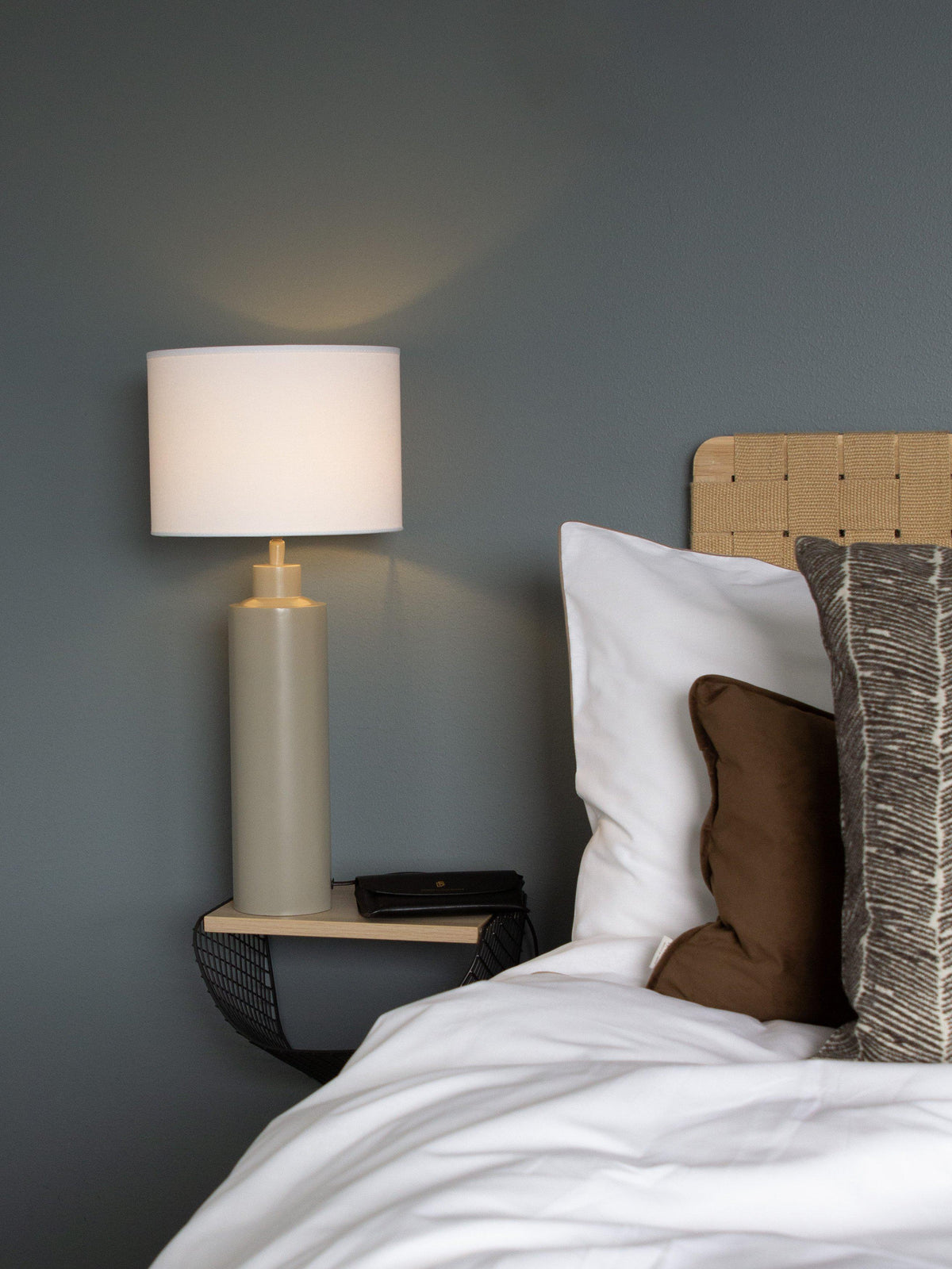 Anibe Lifestyle - Solo Lampfot Matt Beige IP20 44cm