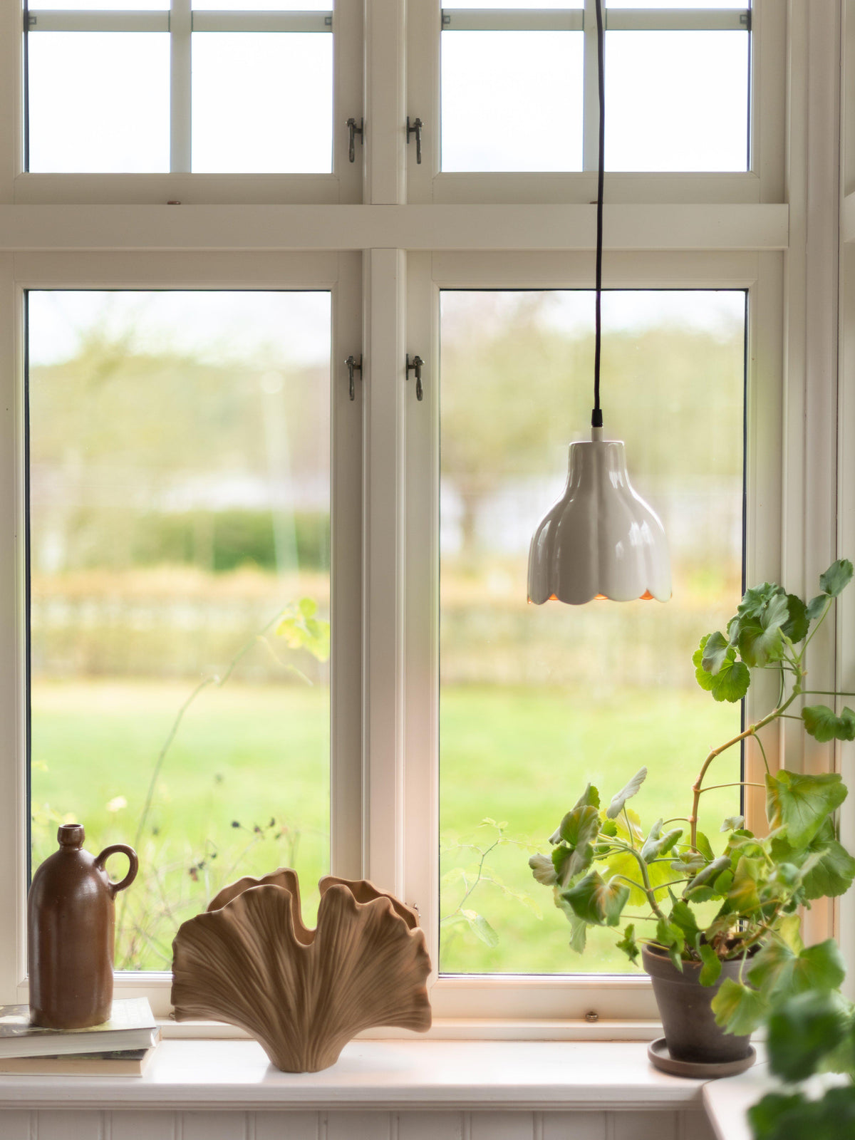 Anibe Lifestyle - Tulippa Tak/Fönsterlampa Beige/Guld IP20 17cm