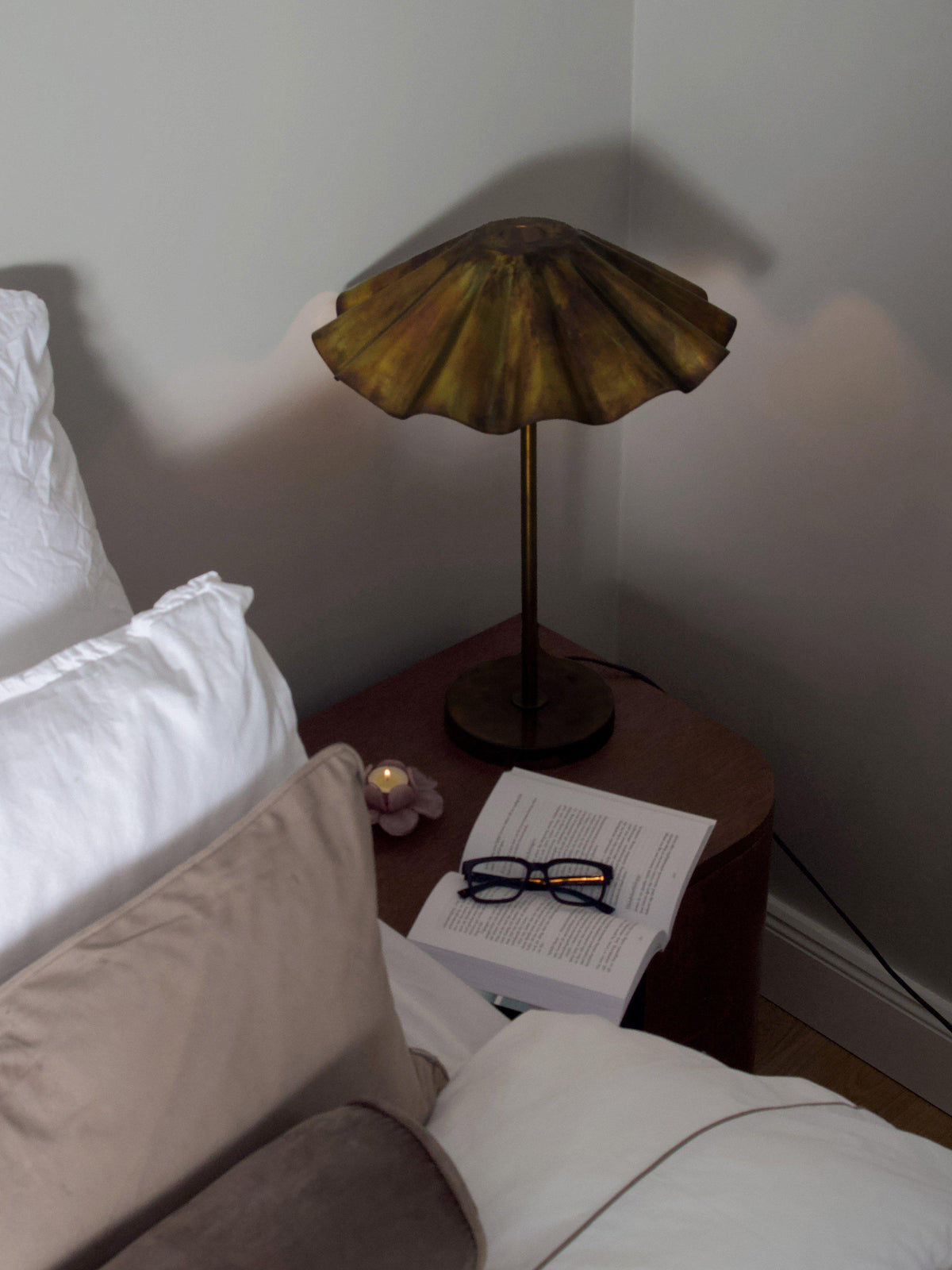Anibe Lifestyle - Aira Bordslampa Oil Brass IP20 54cm