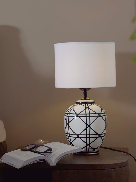 Anibe Lifestyle - New York Bordslampa Svartvit 46cm