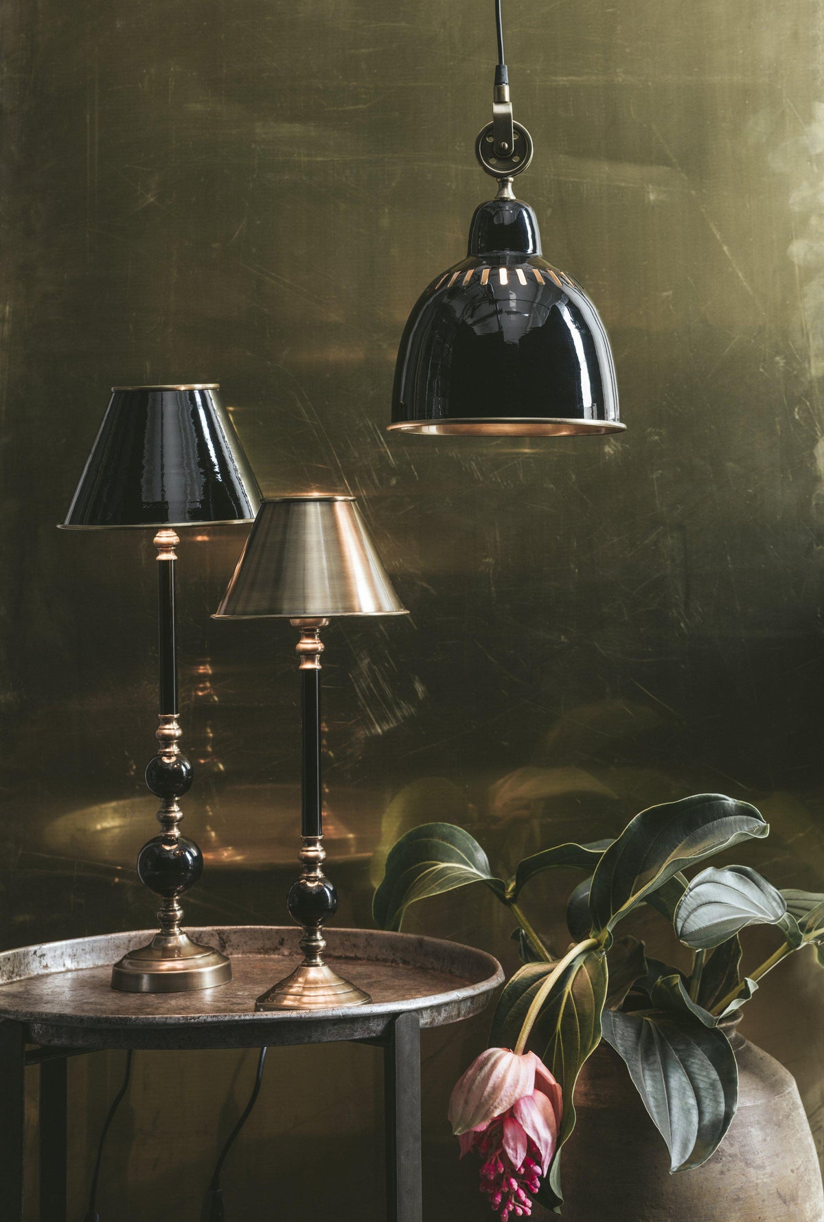 Anibe Lifestyle - Abbey Lampfot Svart Antikmässing IP20 50cm