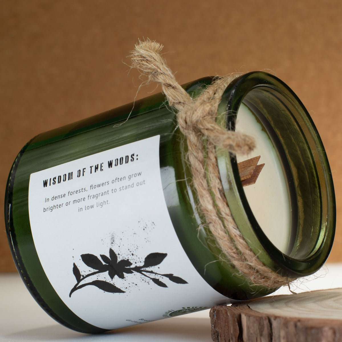 Anibe Lifestyle - Greenman Woodwick Sojavaxljus - Jasmine Glade
