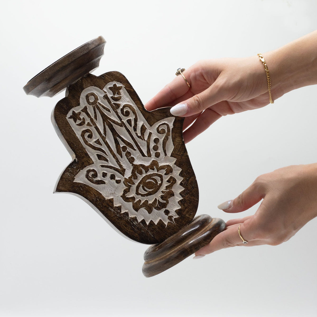 Anibe Lifestyle - Stor Hamsa ljusstake i mangoträ