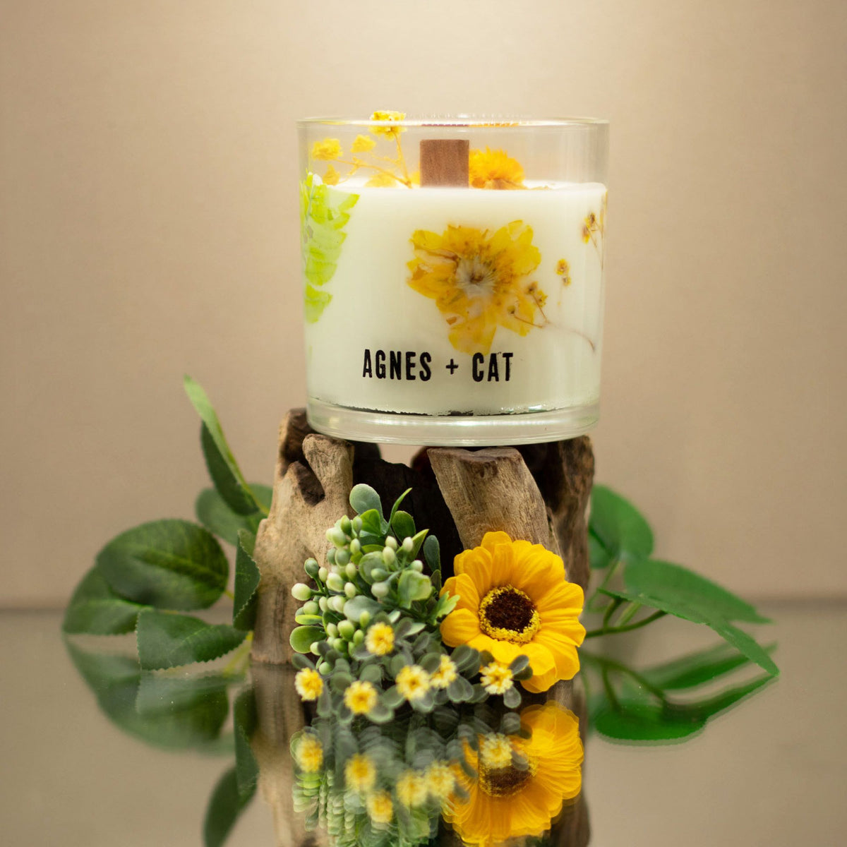 Anibe Lifestyle - Agnes + Cat Botaniska Sojavaxljus - Rydal Oudh