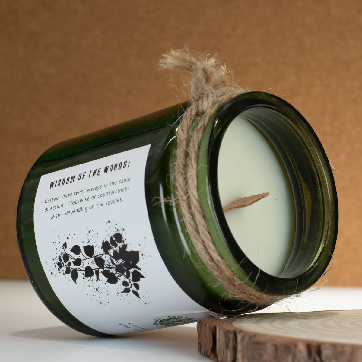 Anibe Lifestyle - Greenman Woodwick Sojavaxljus - Twilight Vine