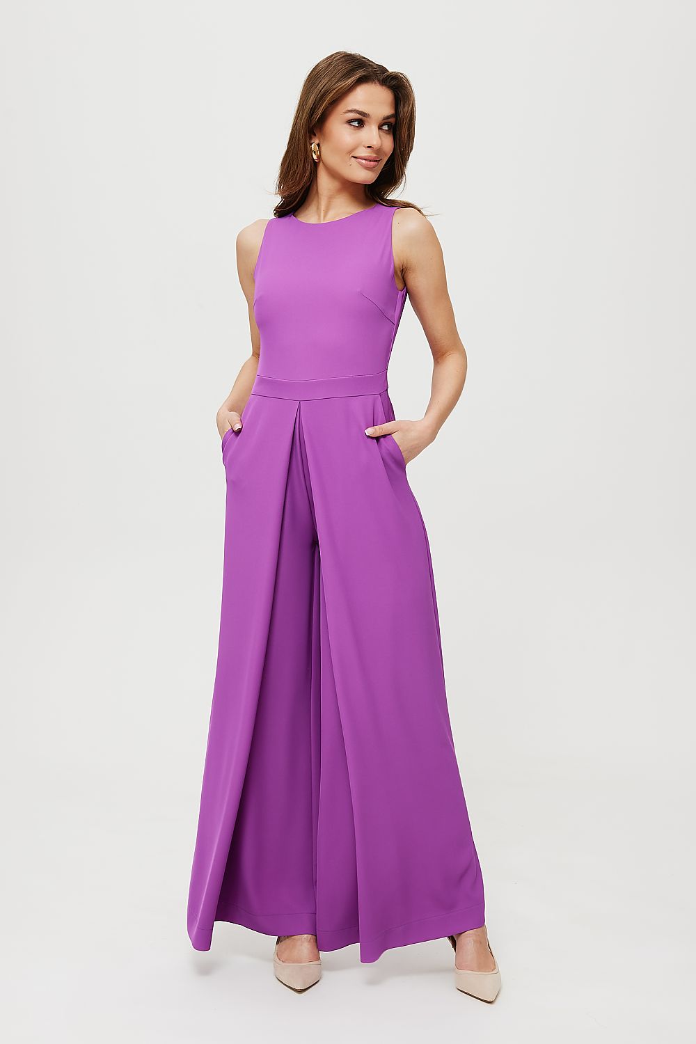 Anibe Lifestyle - Ärmlös byxdress med vida ben och veck