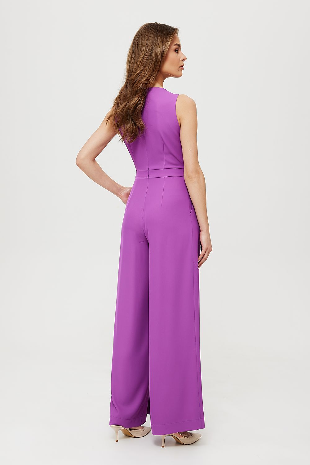 Anibe Lifestyle - Ärmlös byxdress med vida ben och veck