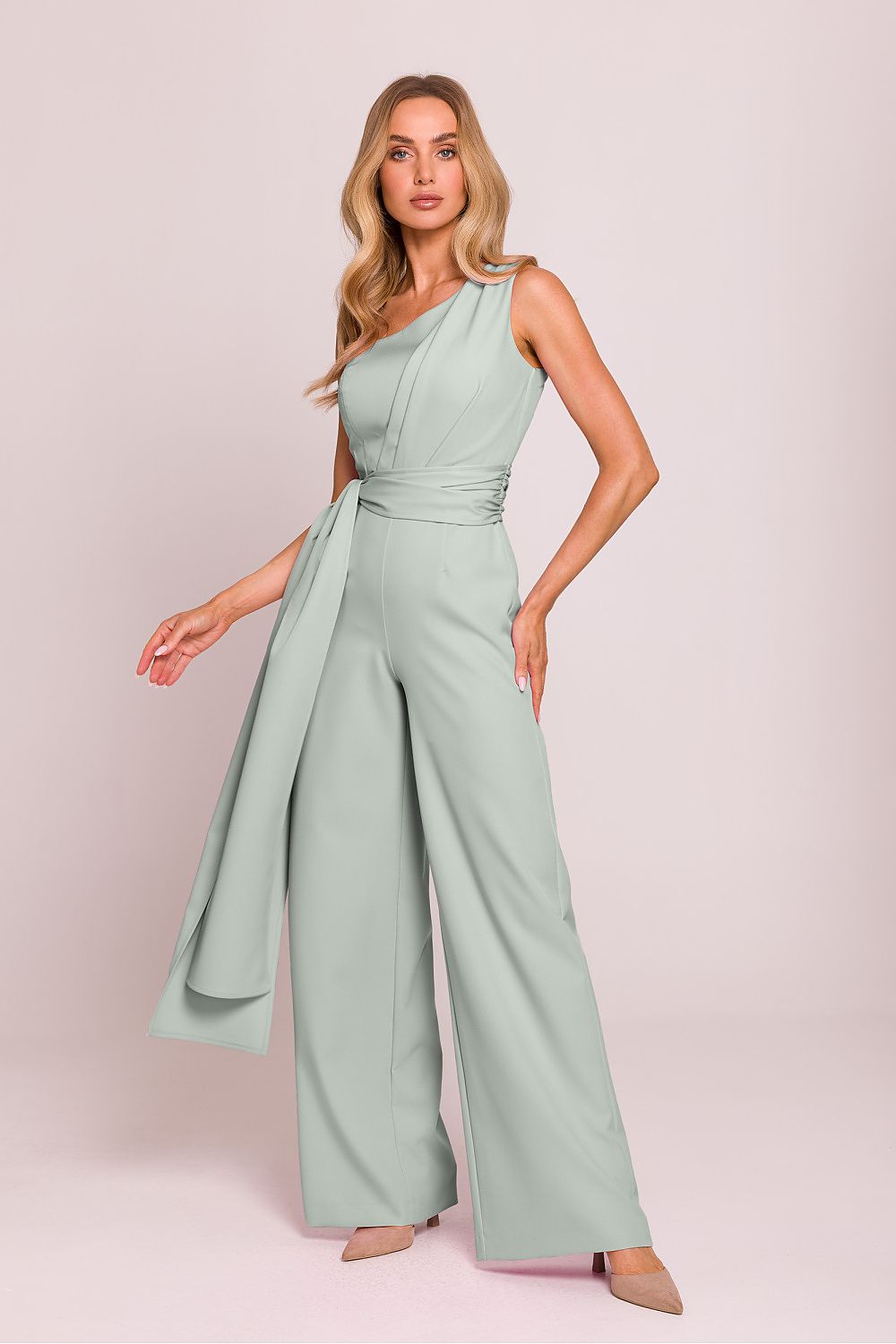 Anibe Lifestyle - Asymmetrisk byxdress med axeldetalj och sidoscarves