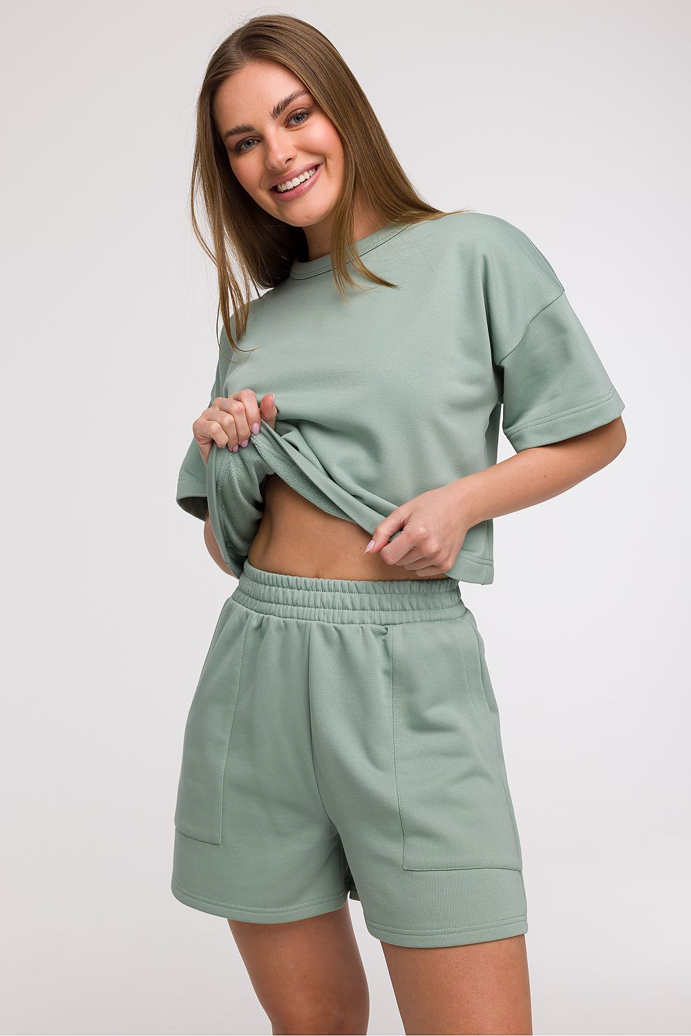 Anibe Lifestyle - Shorts med high-waist och framfickor