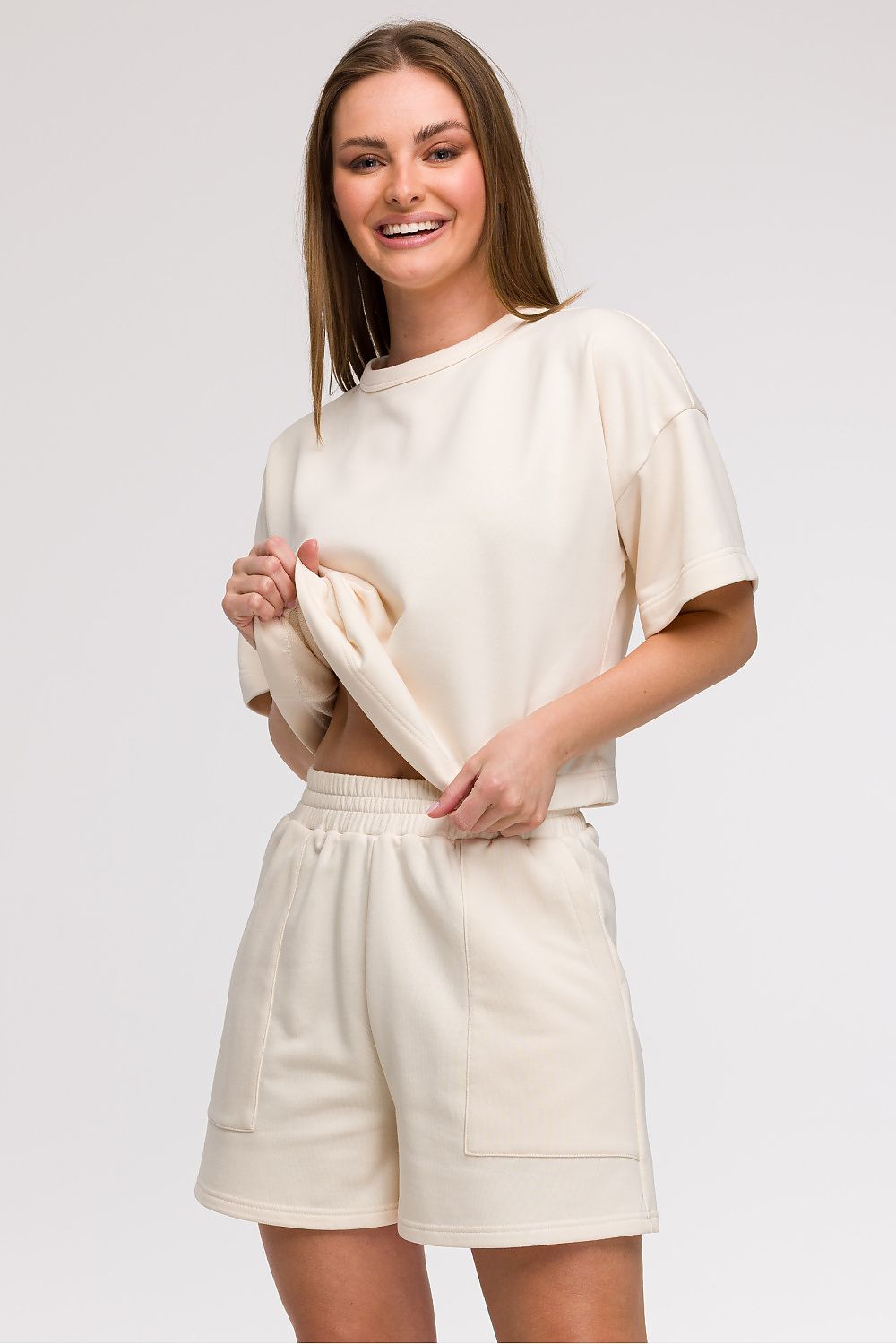 Anibe Lifestyle - Shorts med high-waist och framfickor