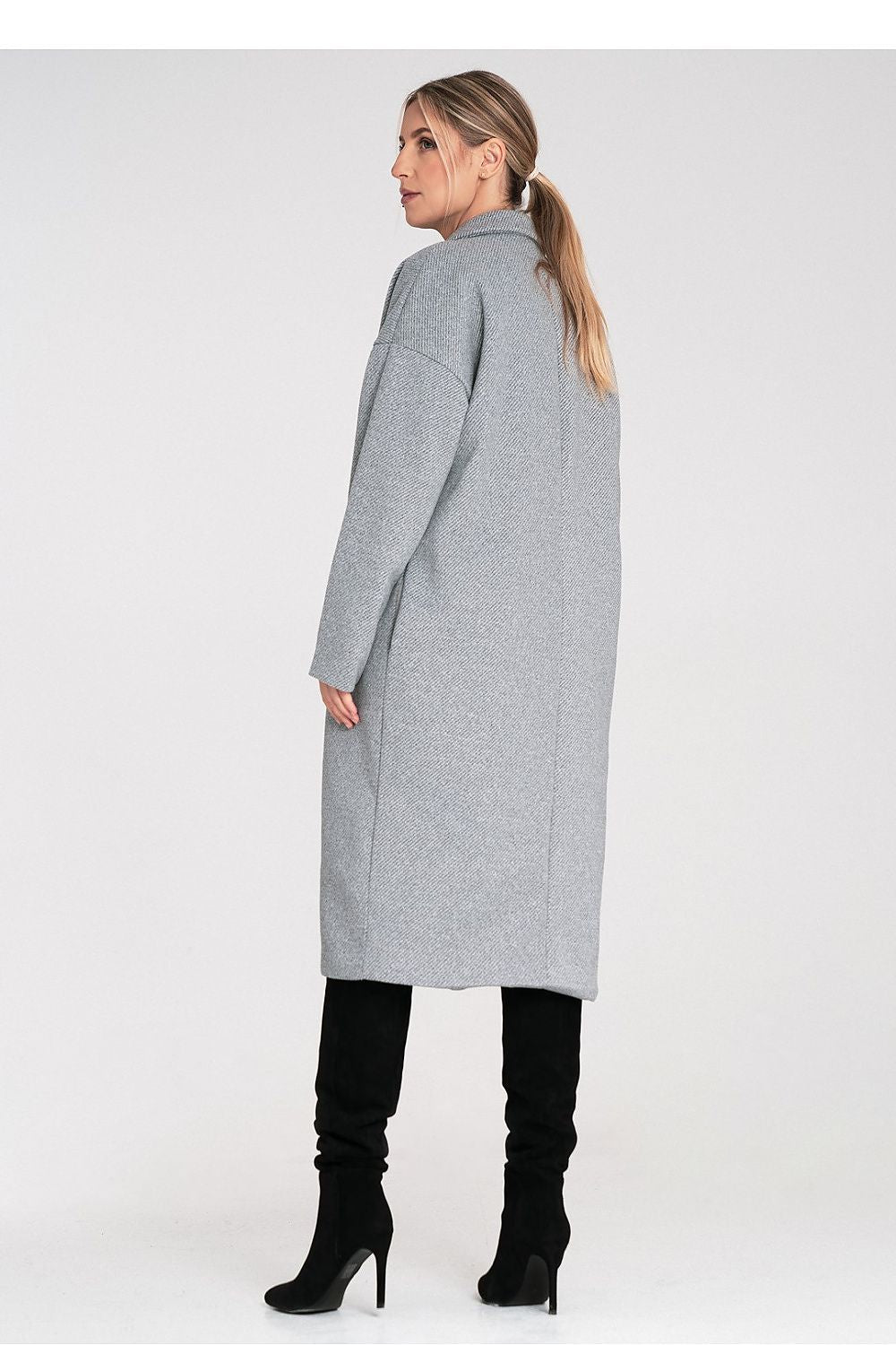 Anibe Lifestyle - Oversized kappa med kavajkrage och tvåknappsstängning