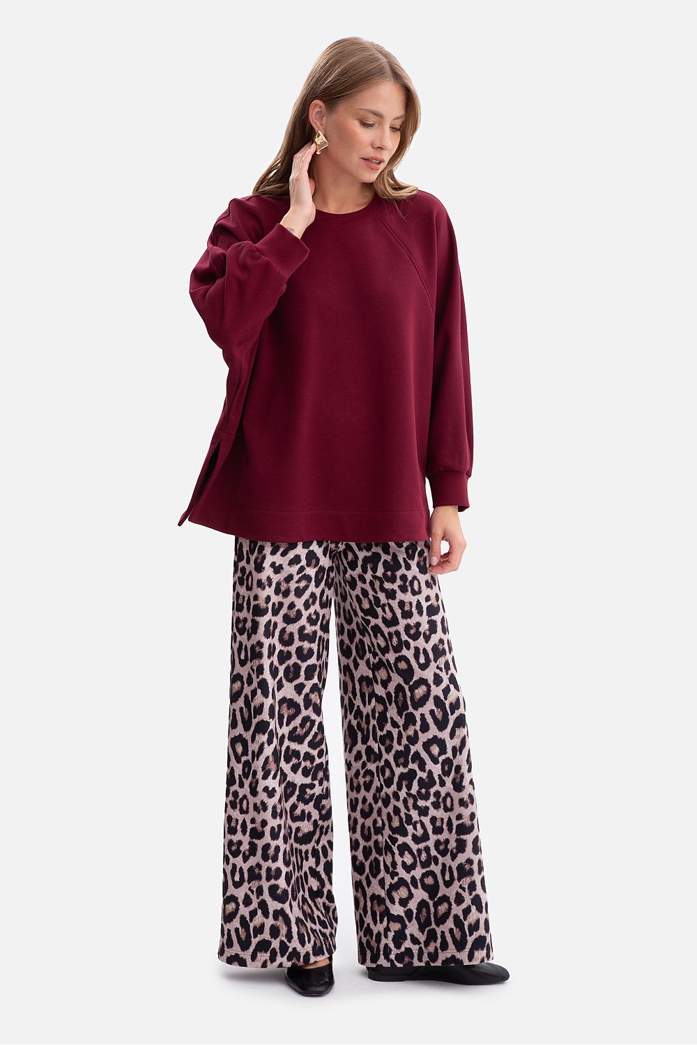 Anibe Lifestyle - Oversized sweatshirt med raglanärmar och sidoslitsar