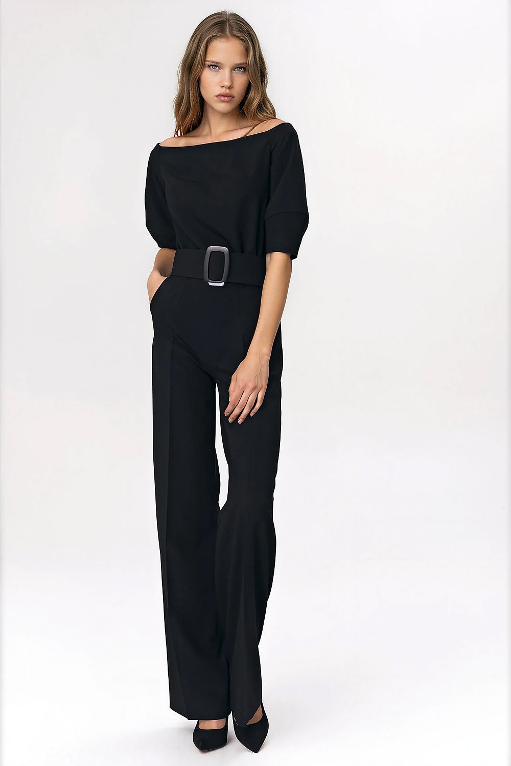 Anibe Lifestyle - Byxdress med cold-shoulder och brett bälte