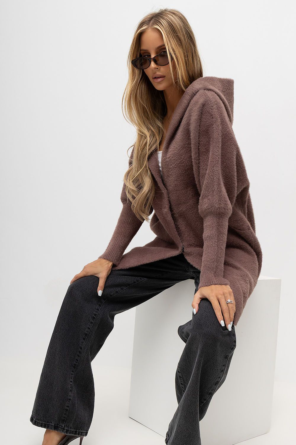 Anibe Lifestyle - Övergångskappa i ull och angora med huva och fickor