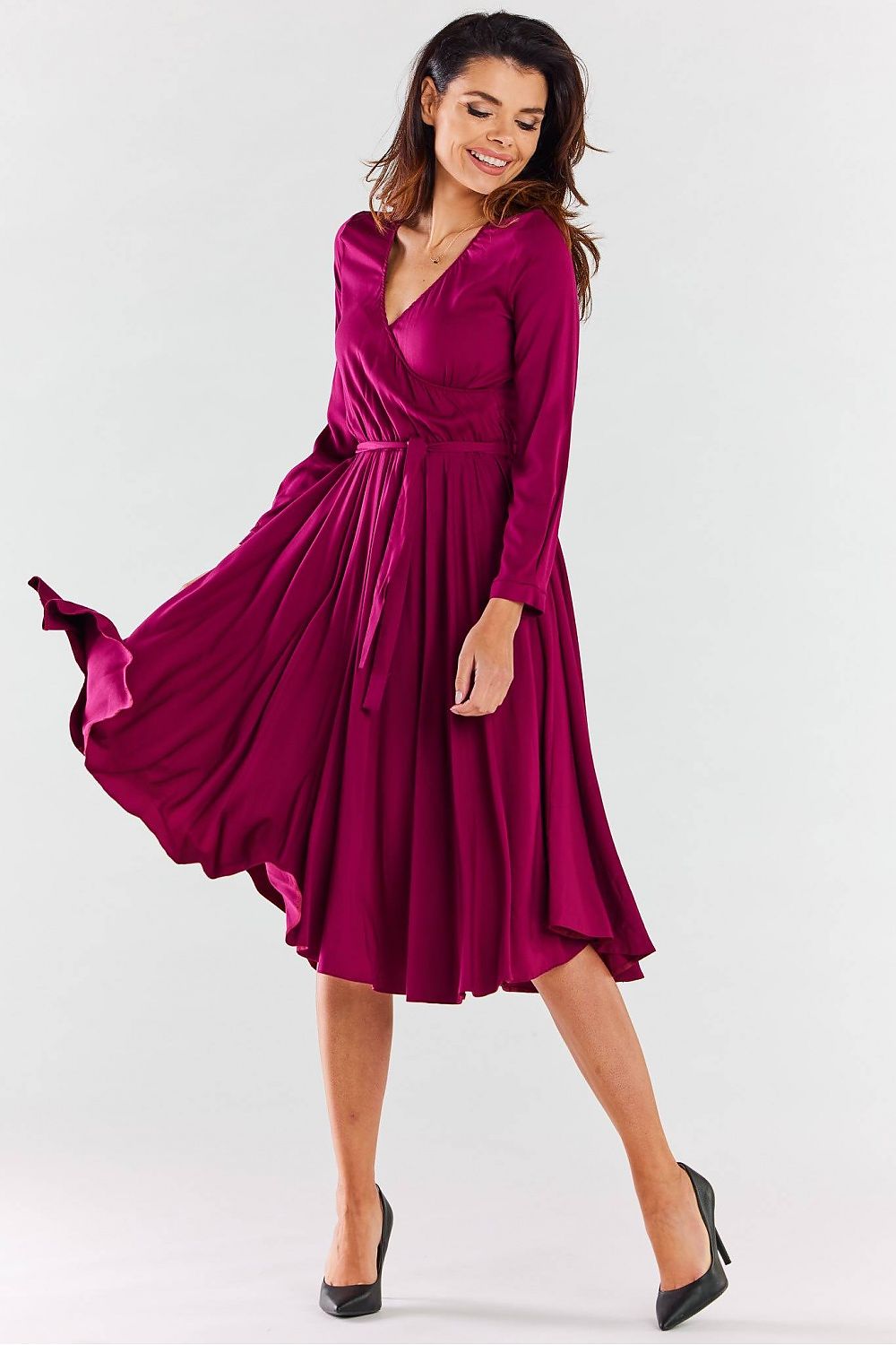 Anibe Lifestyle - Omlottklänning i midilängd med knytband